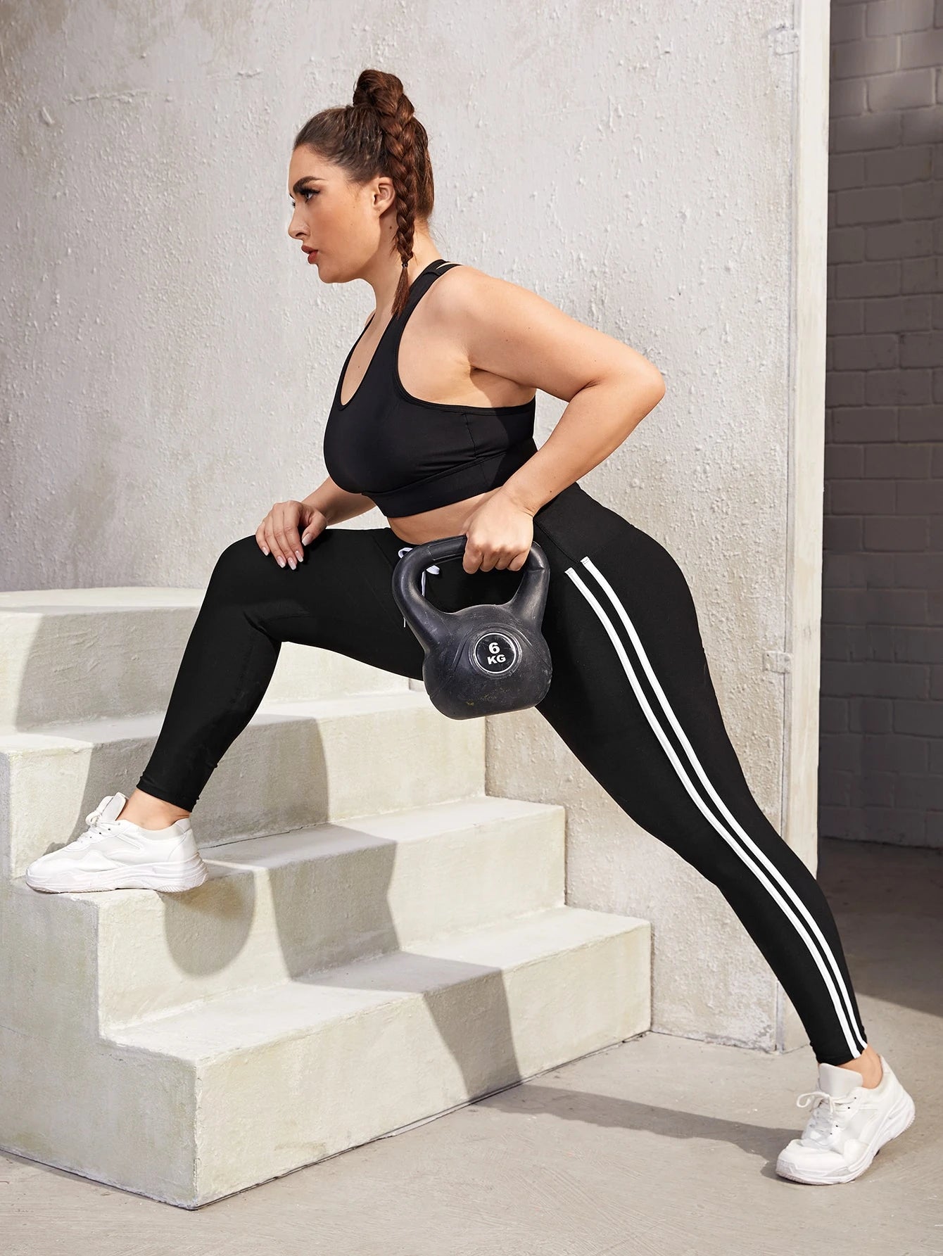 legging plus size, calça legging plus size, legging plus size cintura alta, legging plus size fitness, legging plus size com bolso, legging plus size estampada, legging plus size barata, legging plus size ideal para malhar, legging plus size compressão, legging plus size modeladora, calça legging plus size para academia, legging