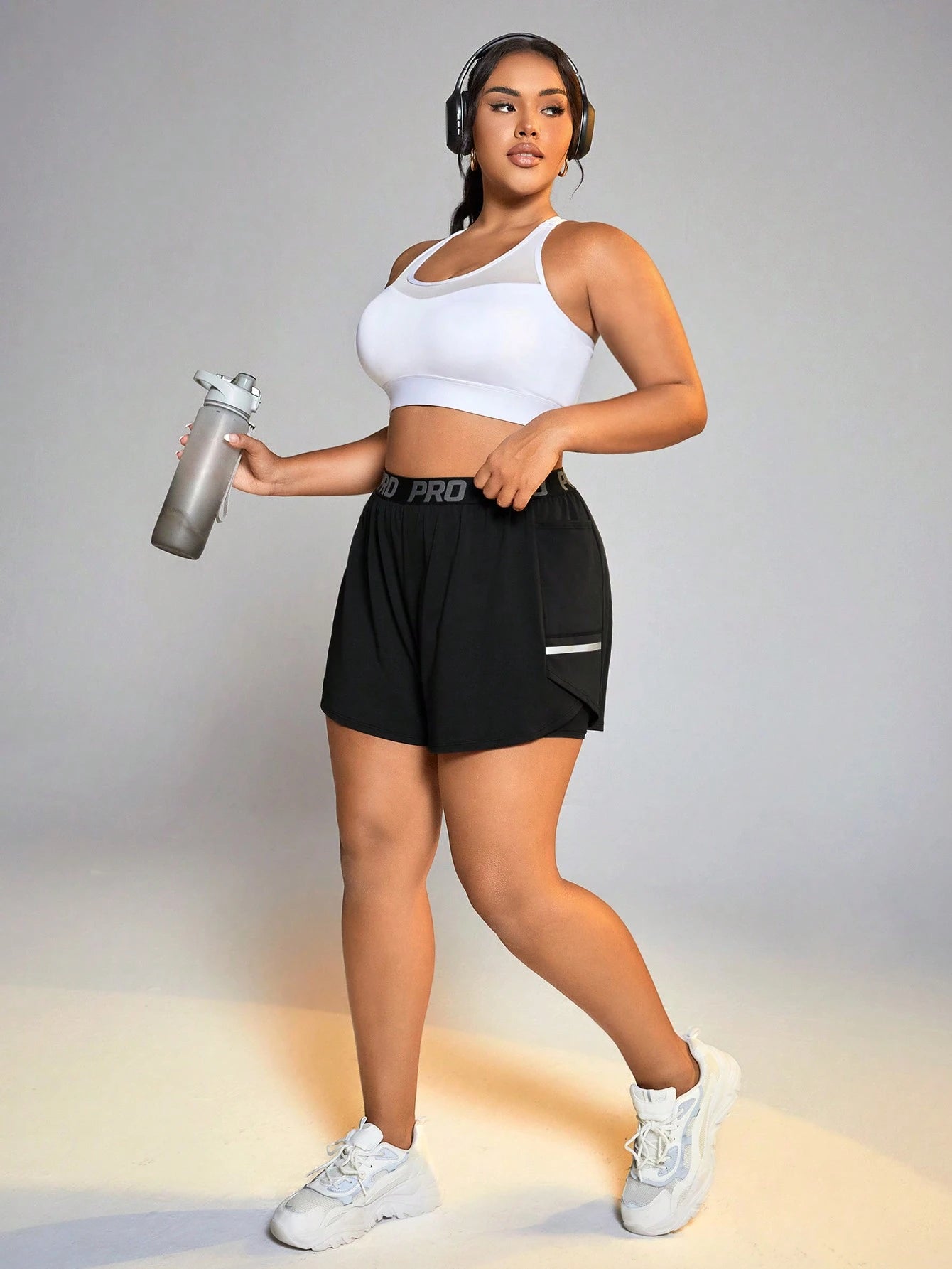 short plus size, short feminino plus size, short plus size, short de academia plus size, short fitness plus size, short curto plus size, short bermuda plus size, short cintura alta plus size, short esportivo plus size