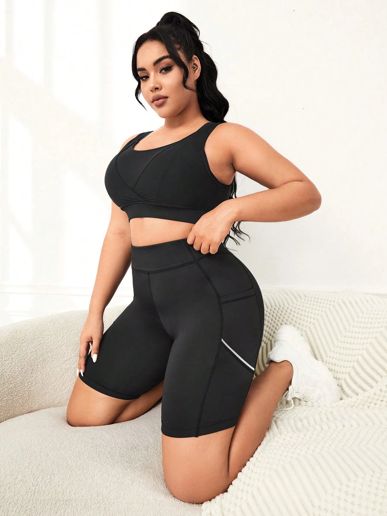 short plus size, short feminino plus size, short plus size, short de academia plus size, short fitness plus size, short curto plus size, short bermuda plus size, short cintura alta plus size, short esportivo plus size