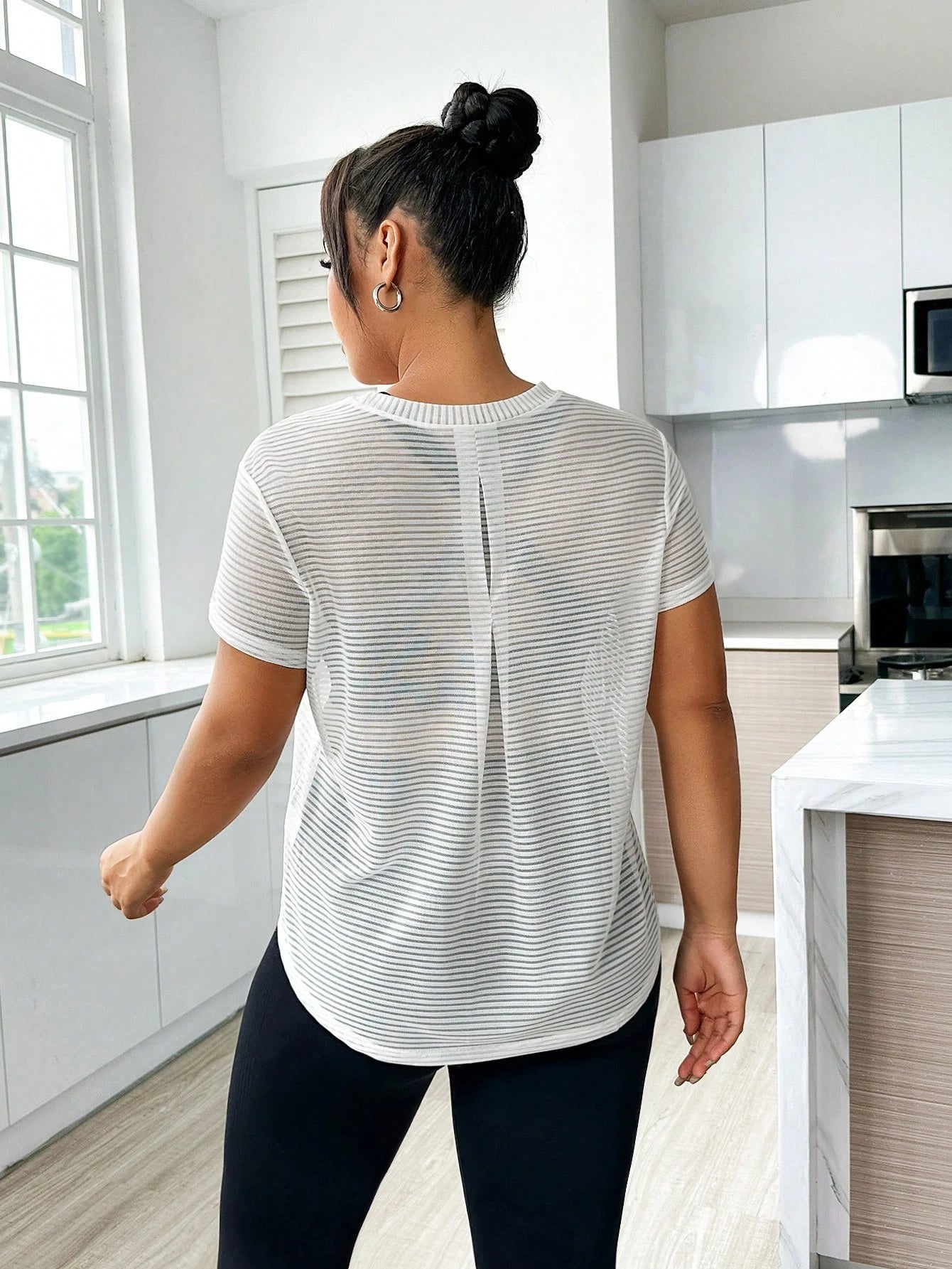 camiseta esportiva plus size, camiseta fitness plus size, camiseta esportiva feminina plus size, camiseta feminina plus size, camiseta fitness feminina plus size, camiseta esportiva plus size dry fit, camiseta esportiva plus size barata