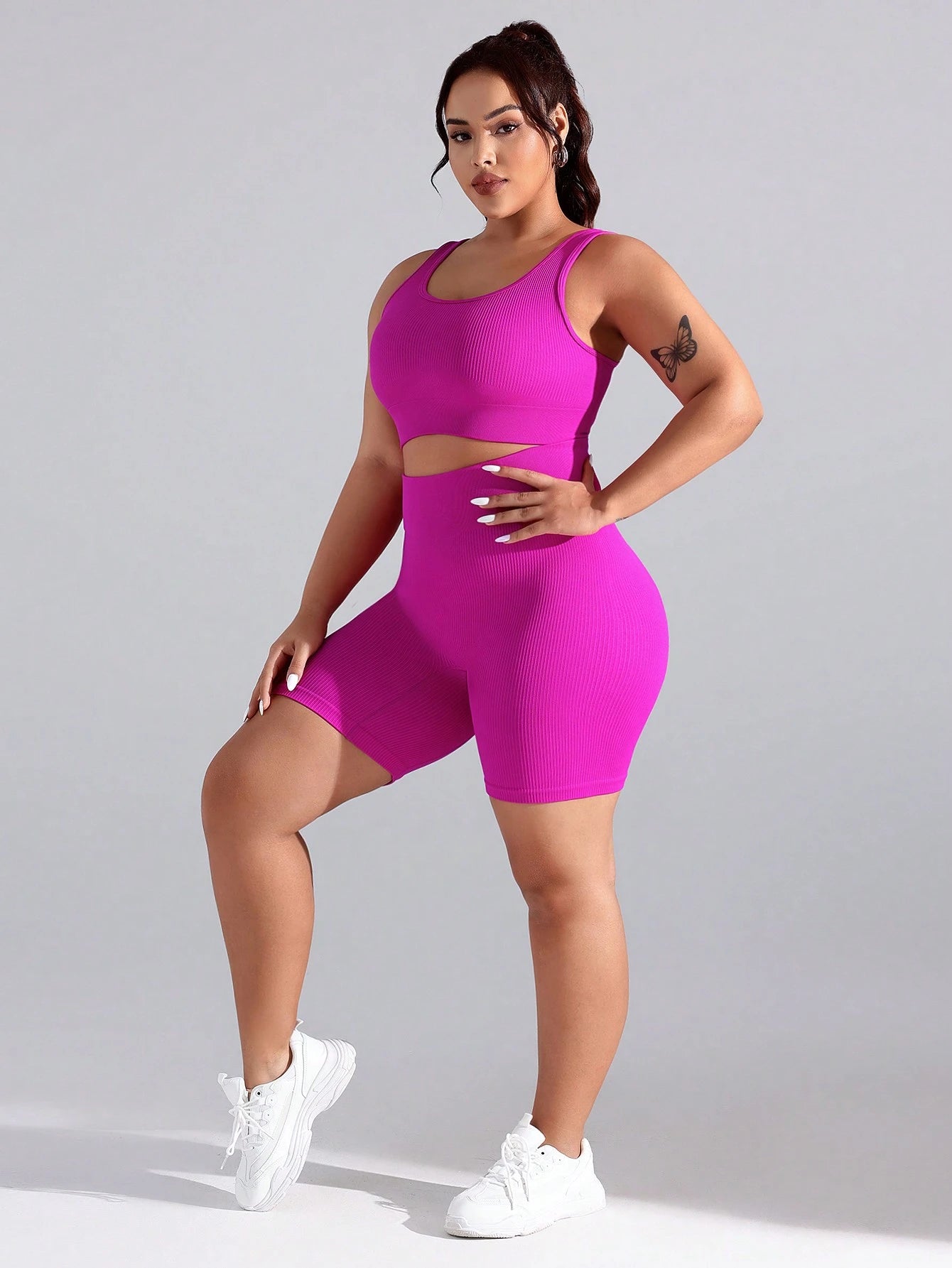 conjunto esportivo feminino, conjunto fitness feminino, conjunto esportivo feminino plus size, conjunto feminino plus size, conjunto feminino barato, conjunto feminino elegante, conjunto feminino casual