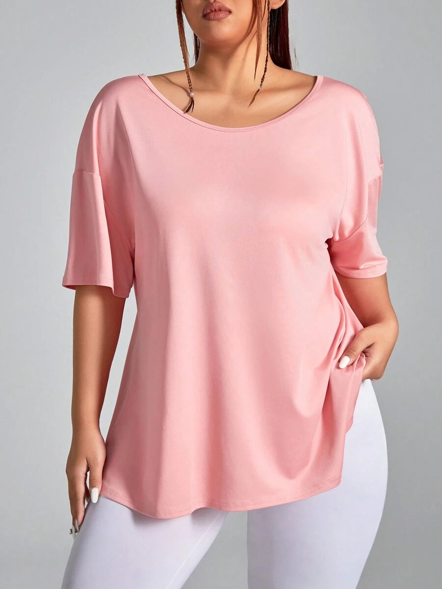 Camiseta Plus Size com Aberturas nas Costas