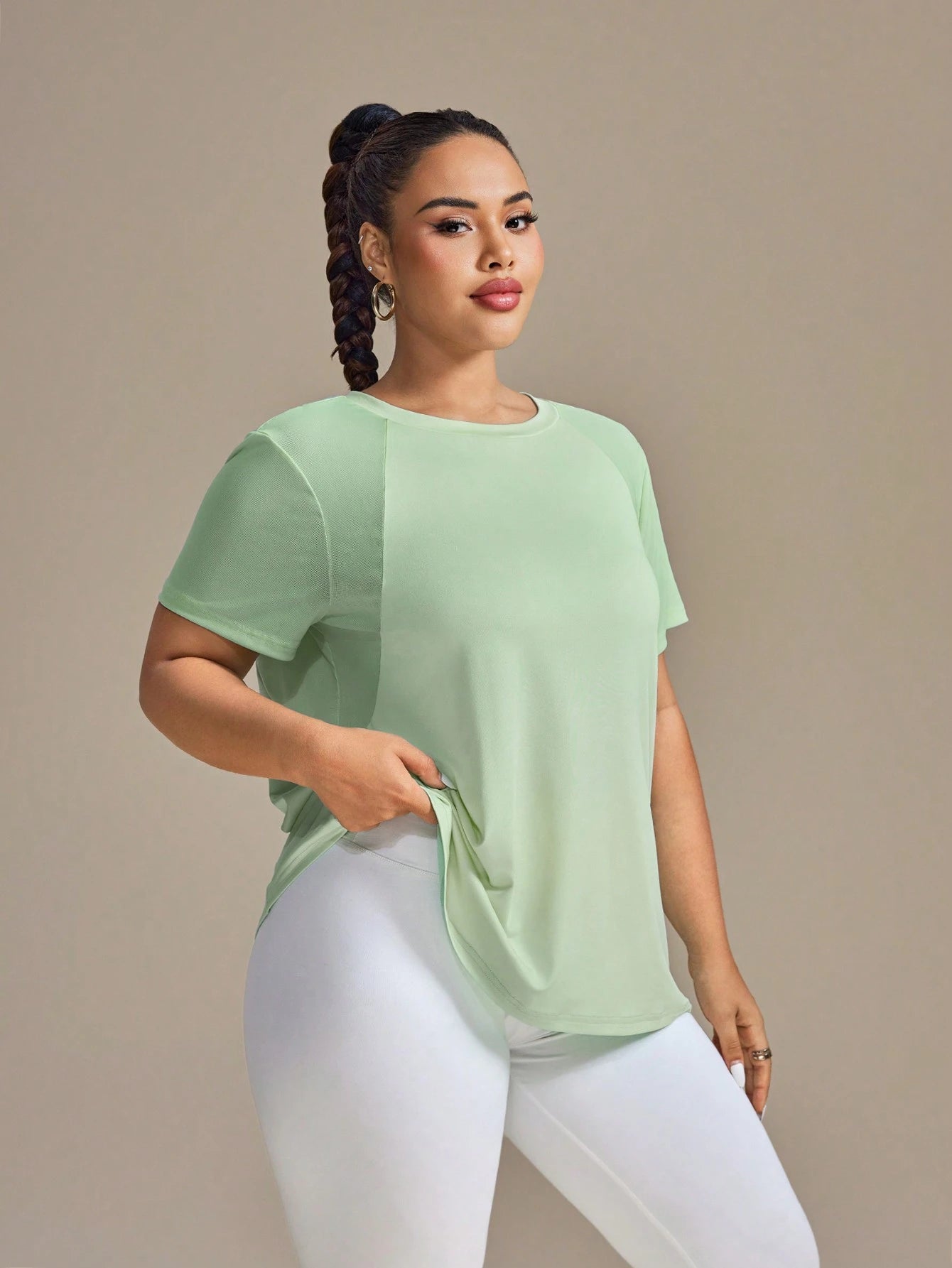 camiseta esportiva plus size, camiseta fitness plus size, camiseta esportiva feminina plus size, camiseta feminina plus size, camiseta fitness feminina plus size, camiseta esportiva plus size dry fit, camiseta esportiva plus size barata