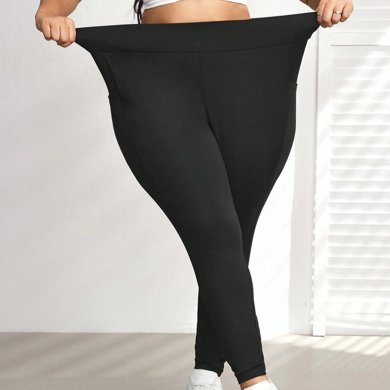 legging plus size, calça legging plus size, legging plus size cintura alta, legging plus size fitness, legging plus size com bolso, legging plus size estampada, legging plus size barata, legging plus size ideal para malhar, legging plus size compressão, legging plus size modeladora, calça legging plus size para academia, legging