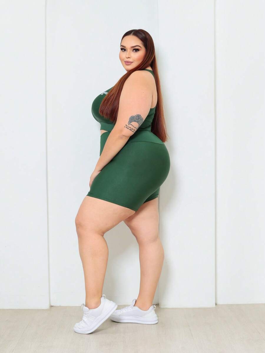 Conjunto Top e Shorts Plus Size