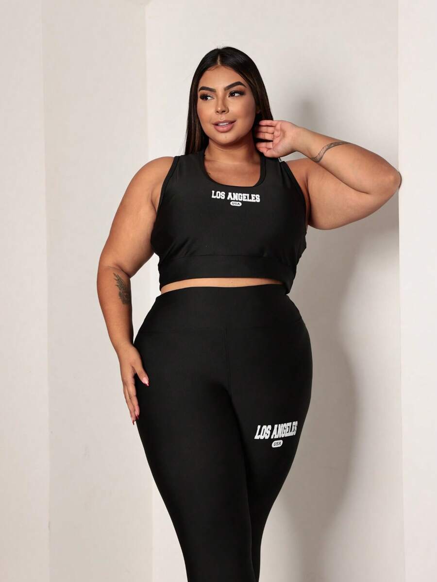 Conjunto Top e Calça Plus Size