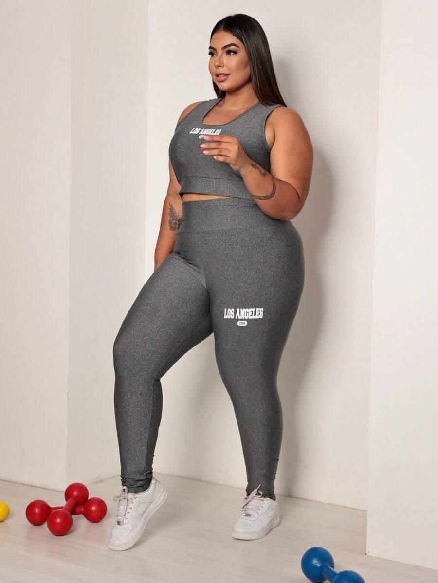 Conjunto Top e Calça Plus Size
