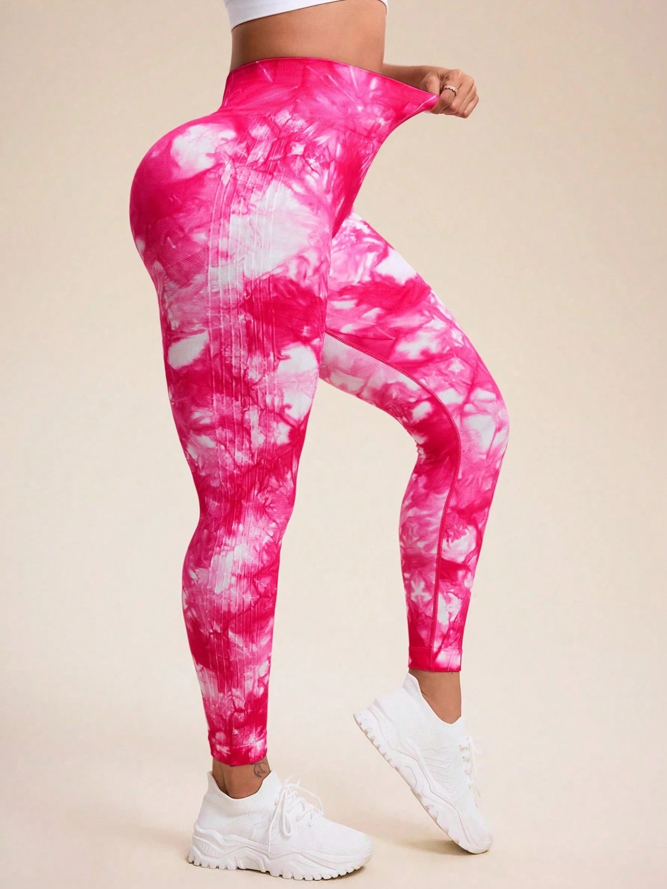 legging plus size, calça legging plus size, legging plus size cintura alta, legging plus size fitness, legging plus size com bolso, legging plus size estampada, legging plus size barata, legging plus size ideal para malhar, legging plus size compressão, legging plus size modeladora, calça legging plus size para academia, legging