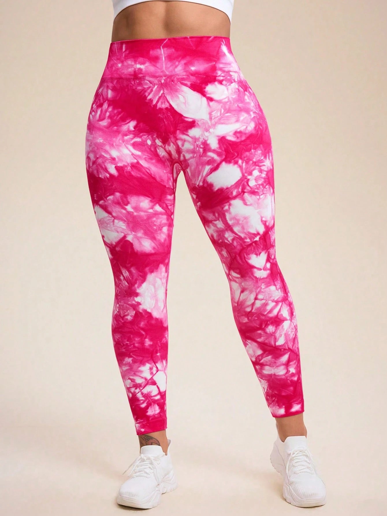 legging plus size, calça legging plus size, legging plus size cintura alta, legging plus size fitness, legging plus size com bolso, legging plus size estampada, legging plus size barata, legging plus size ideal para malhar, legging plus size compressão, legging plus size modeladora, calça legging plus size para academia, legging