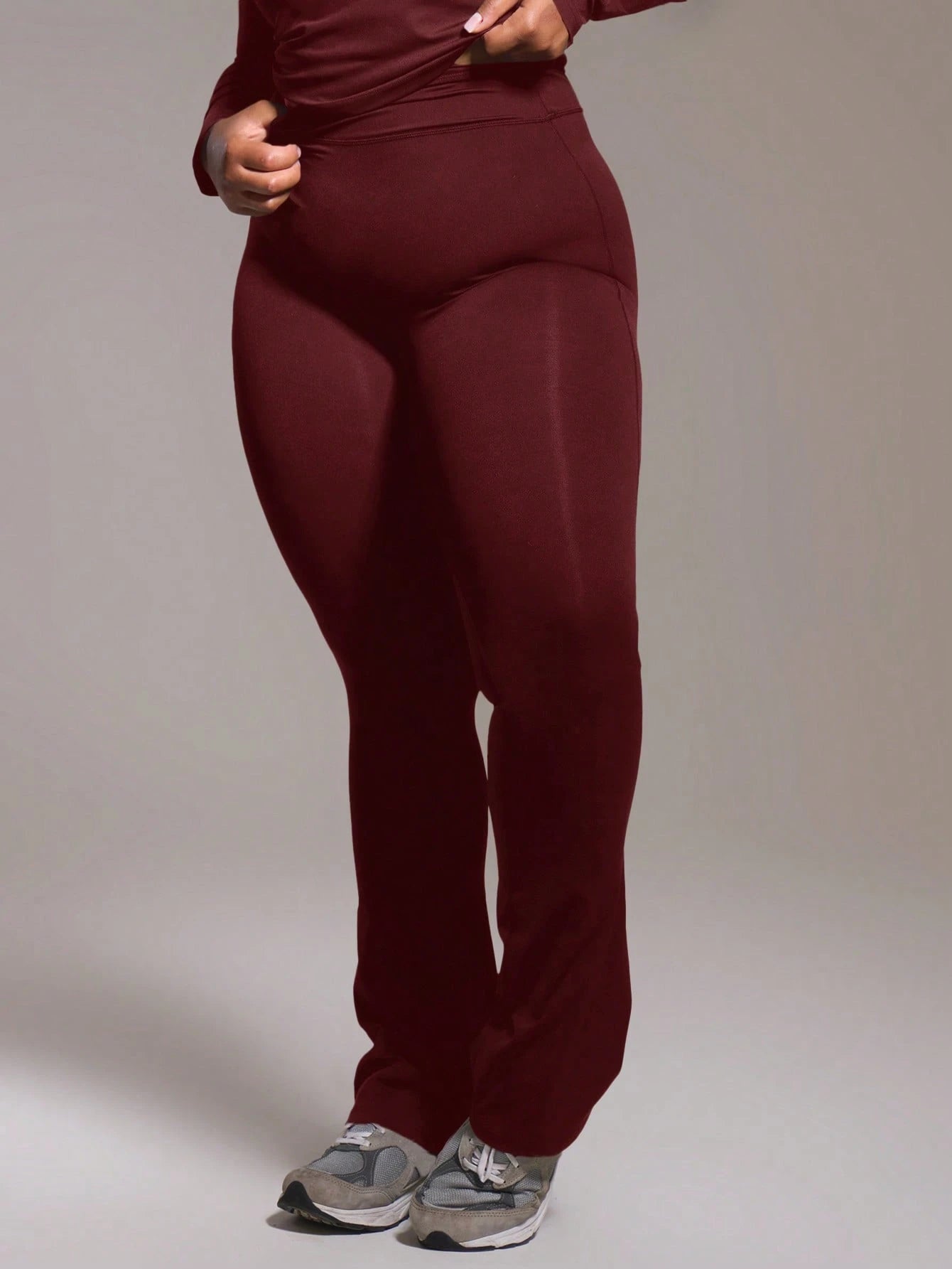 legging plus size, calça legging plus size, legging plus size cintura alta, legging plus size fitness, legging plus size com bolso, legging plus size ideal para malhar, legging plus size compressão, legging plus size modeladora, calça legging plus size para academia, legging plus size suplex, legging plus size poliéster, legging plus size elastano