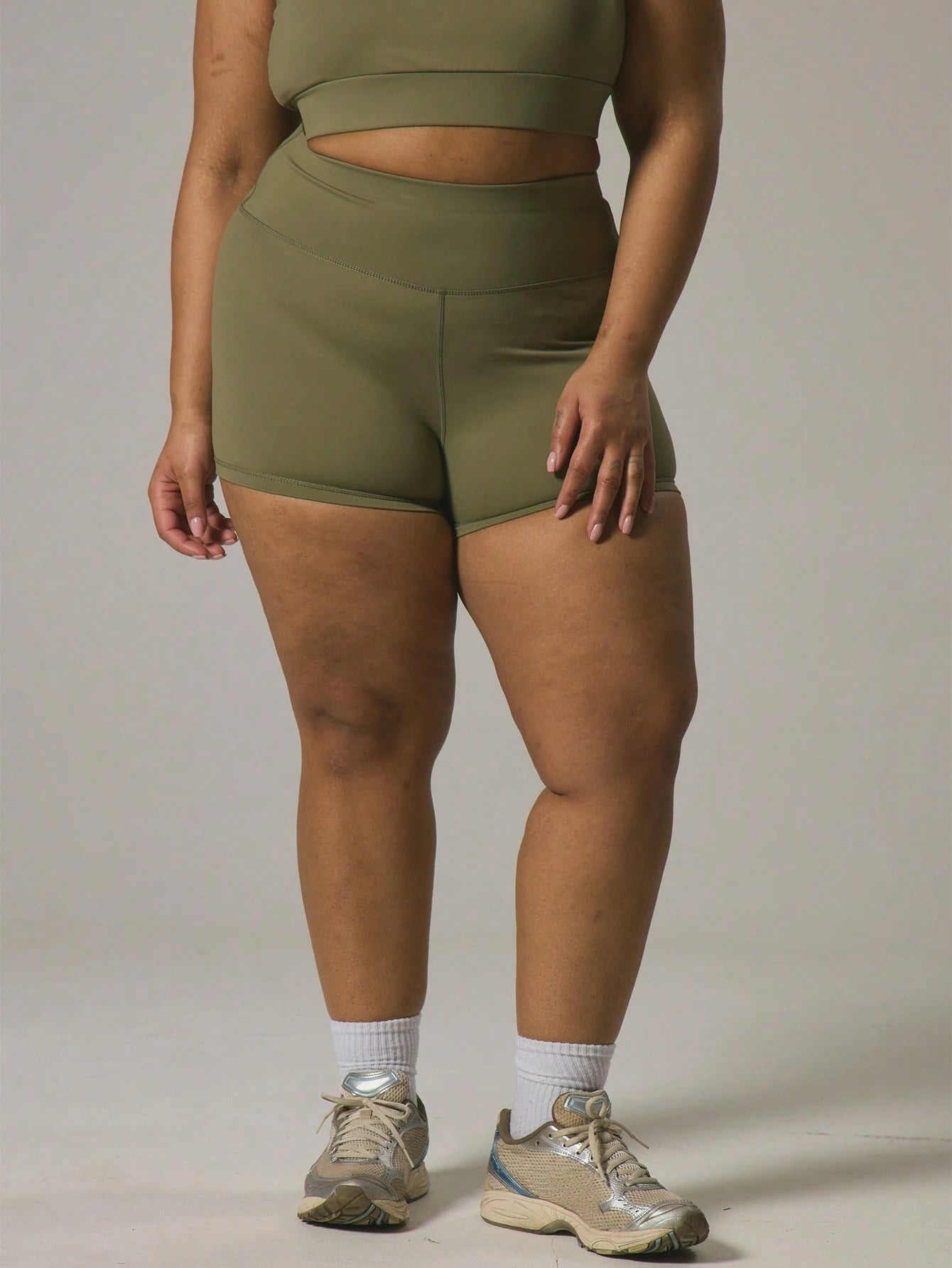 conjunto esportivo feminino, conjunto fitness feminino, conjunto esportivo feminino plus size, conjunto feminino plus size, conjunto feminino barato, conjunto feminino elegante, conjunto feminino casual