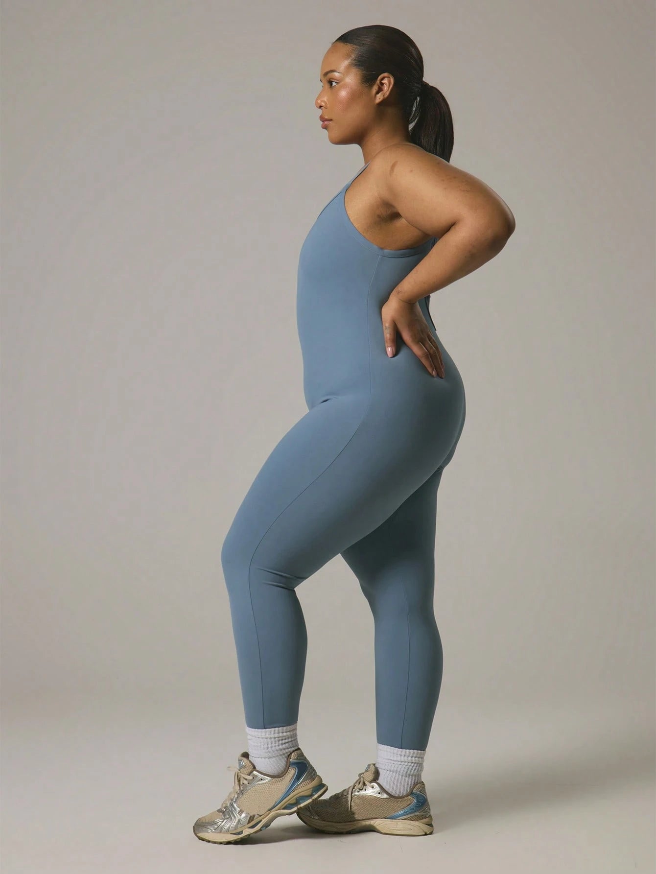 macacão plus size, macaquinho plus size, macacão feminino plus size, macaquinho feminino plus size, macacão plus size, macaquinho plus size para verão, macacão plus size social, macaquinho plus size casual, macacão plus size elegante, macaquinho plus size confortável,