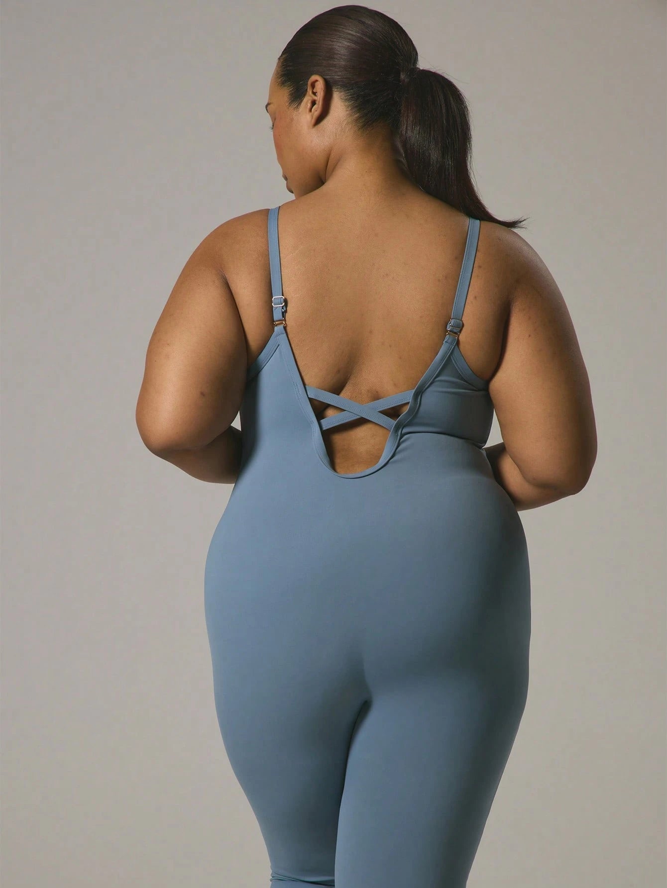 macacão plus size, macaquinho plus size, macacão feminino plus size, macaquinho feminino plus size, macacão plus size, macaquinho plus size para verão, macacão plus size social, macaquinho plus size casual, macacão plus size elegante, macaquinho plus size confortável,