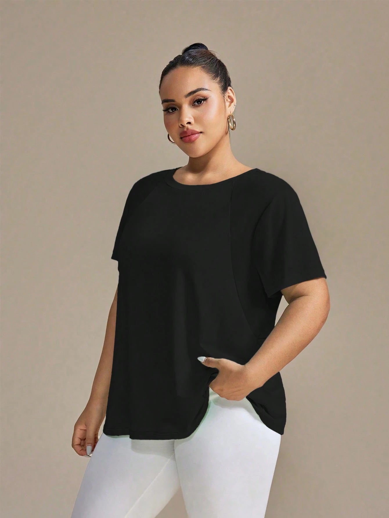camiseta esportiva plus size, camiseta fitness plus size, camiseta esportiva feminina plus size, camiseta feminina plus size, camiseta fitness feminina plus size, camiseta esportiva plus size dry fit, camiseta esportiva plus size barata