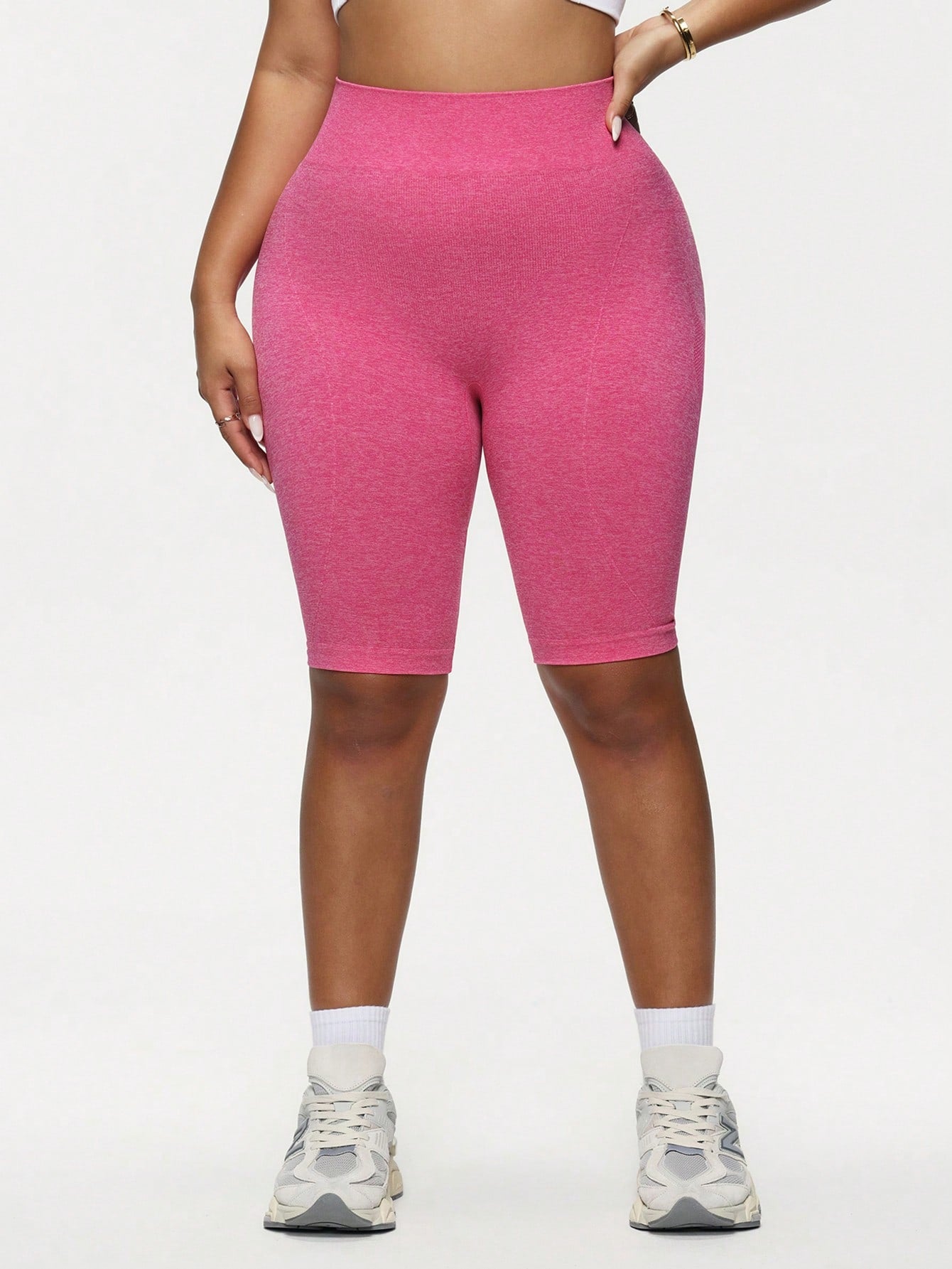 short plus size, short feminino plus size, short plus size, short de academia plus size, short fitness plus size, short curto plus size, short bermuda plus size, short cintura alta plus size, short esportivo plus size