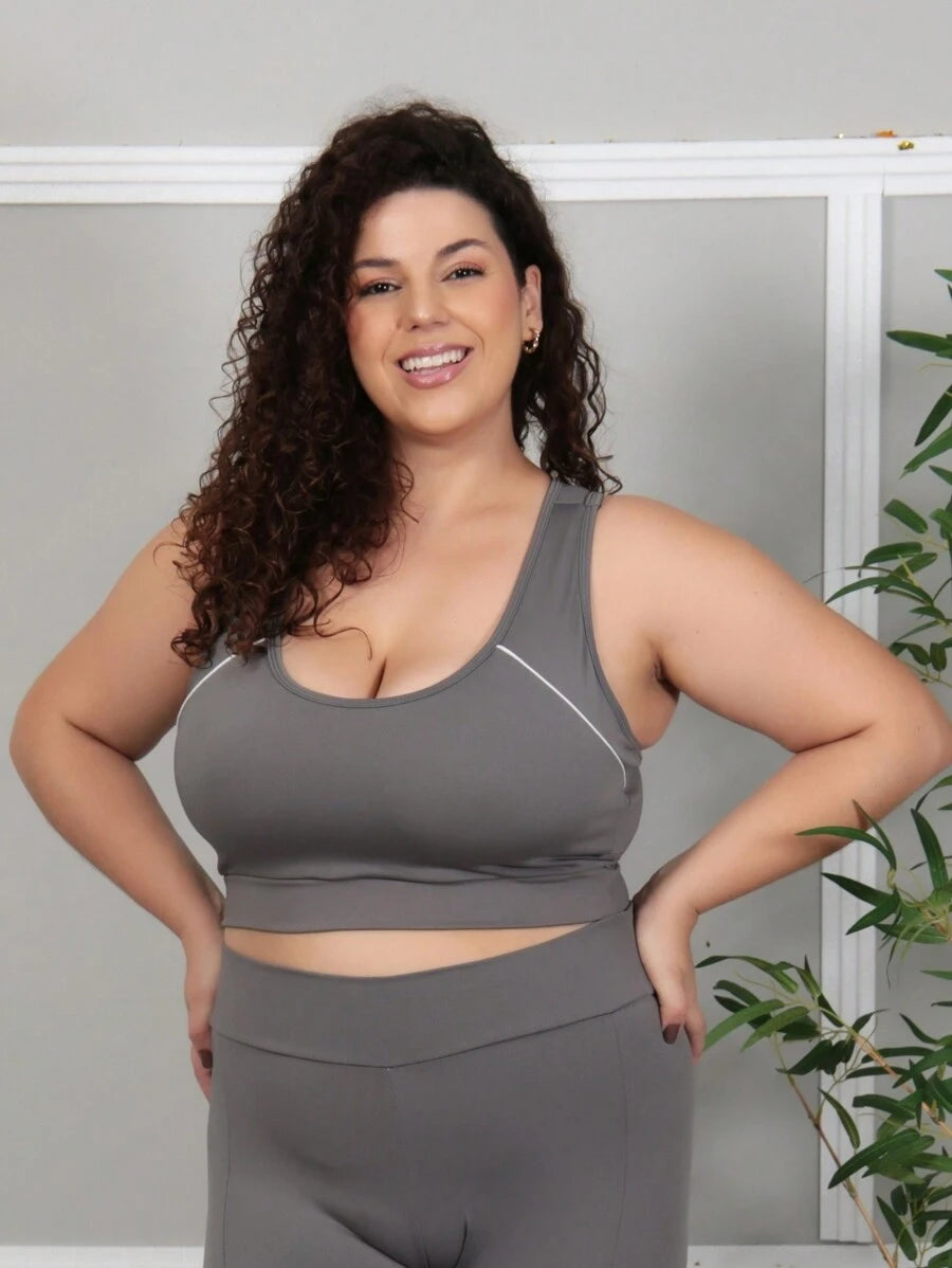 Top Feminino Plus Size com Bojo