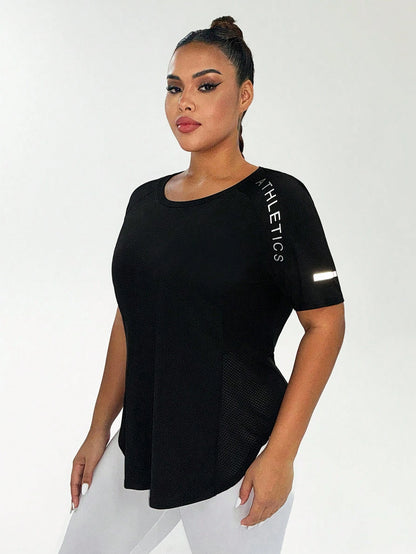 SHEIN Sport Studio Camiseta Esportiva de Manga Curta Plus Size Casual com Contraste de Cor e Retalhos, Verão