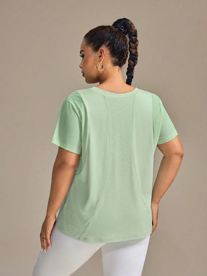 camiseta esportiva plus size, camiseta fitness plus size, camiseta esportiva feminina plus size, camiseta feminina plus size, camiseta fitness feminina plus size,  camiseta esportiva plus size dry fit, camiseta esportiva plus size barata