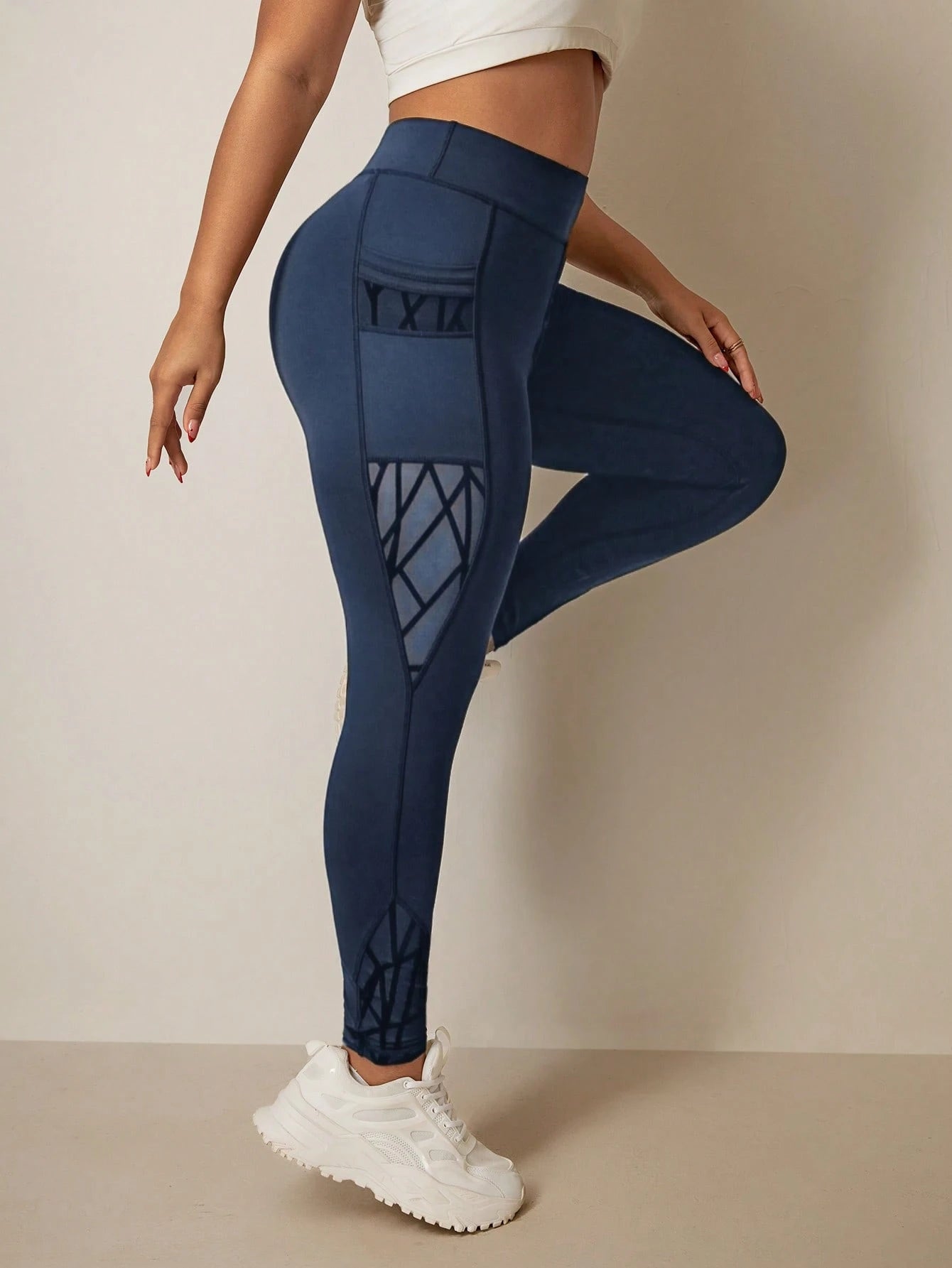 Rhythm Era Leggings Assimétricos Funcionais para Mulheres Plus Size, Ajuste Justo, Bolsos de Controle da Barriga, Tecido em Tela e Moletom, Calças Longas