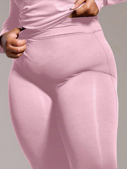 legging plus size, calça legging plus size, legging plus size cintura alta, legging plus size fitness, legging plus size com bolso, legging plus size ideal para malhar, legging plus size compressão, legging plus size modeladora, calça legging plus size para academia, legging plus size suplex, legging plus size poliéster, legging plus size elastano 