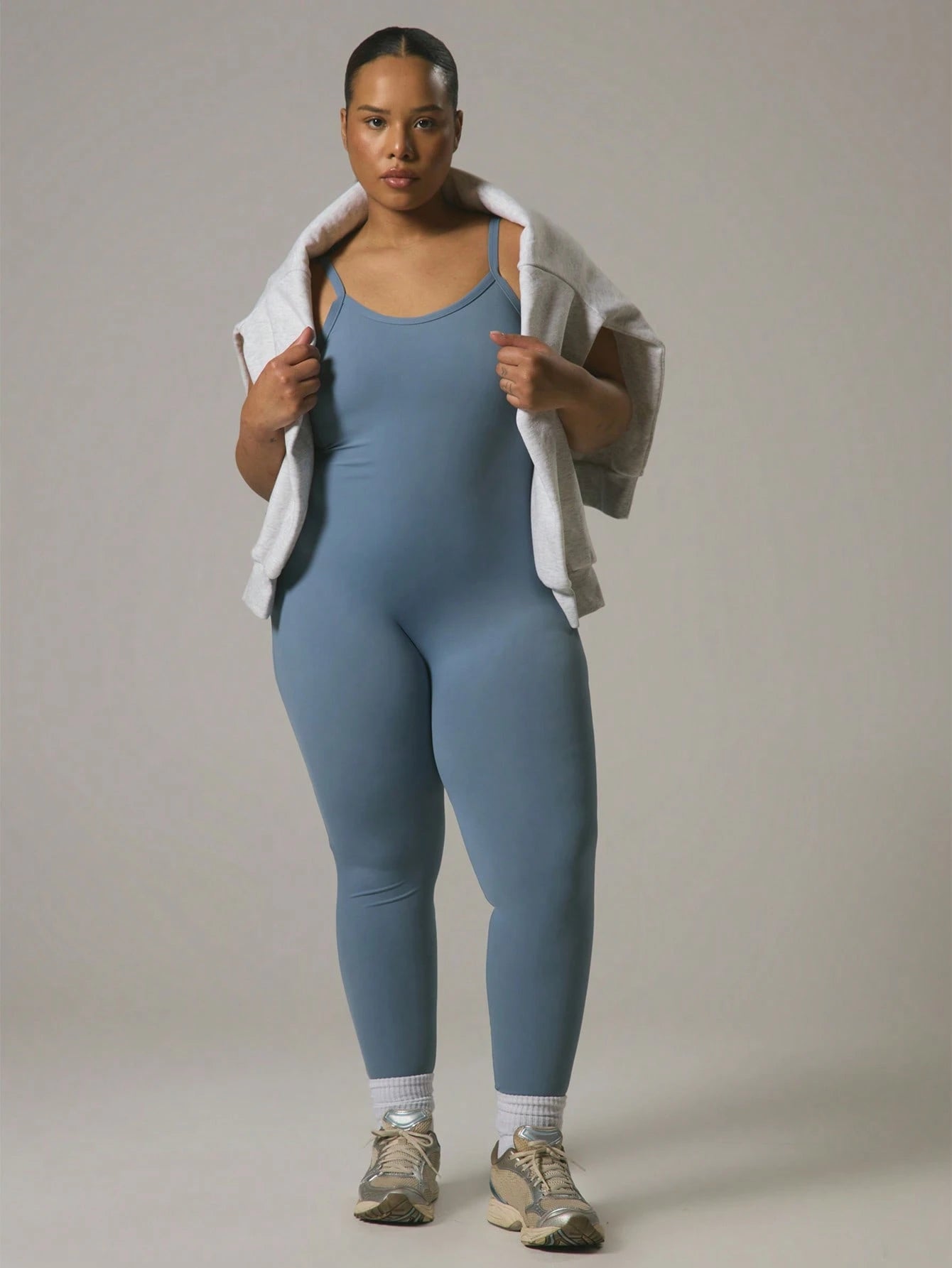 macacão plus size, macaquinho plus size, macacão feminino plus size, macaquinho feminino plus size, macacão plus size, macaquinho plus size para verão, macacão plus size social, macaquinho plus size casual, macacão plus size elegante, macaquinho plus size confortável,