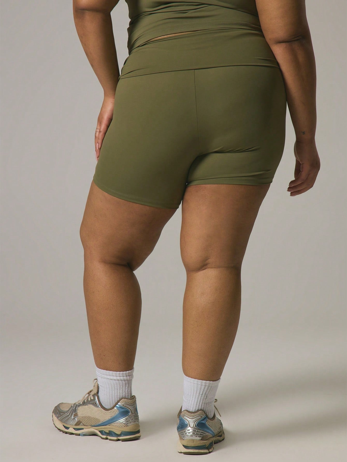 conjunto esportivo feminino, conjunto fitness feminino, conjunto esportivo feminino plus size, conjunto feminino plus size, conjunto feminino barato, conjunto feminino elegante, conjunto feminino casual