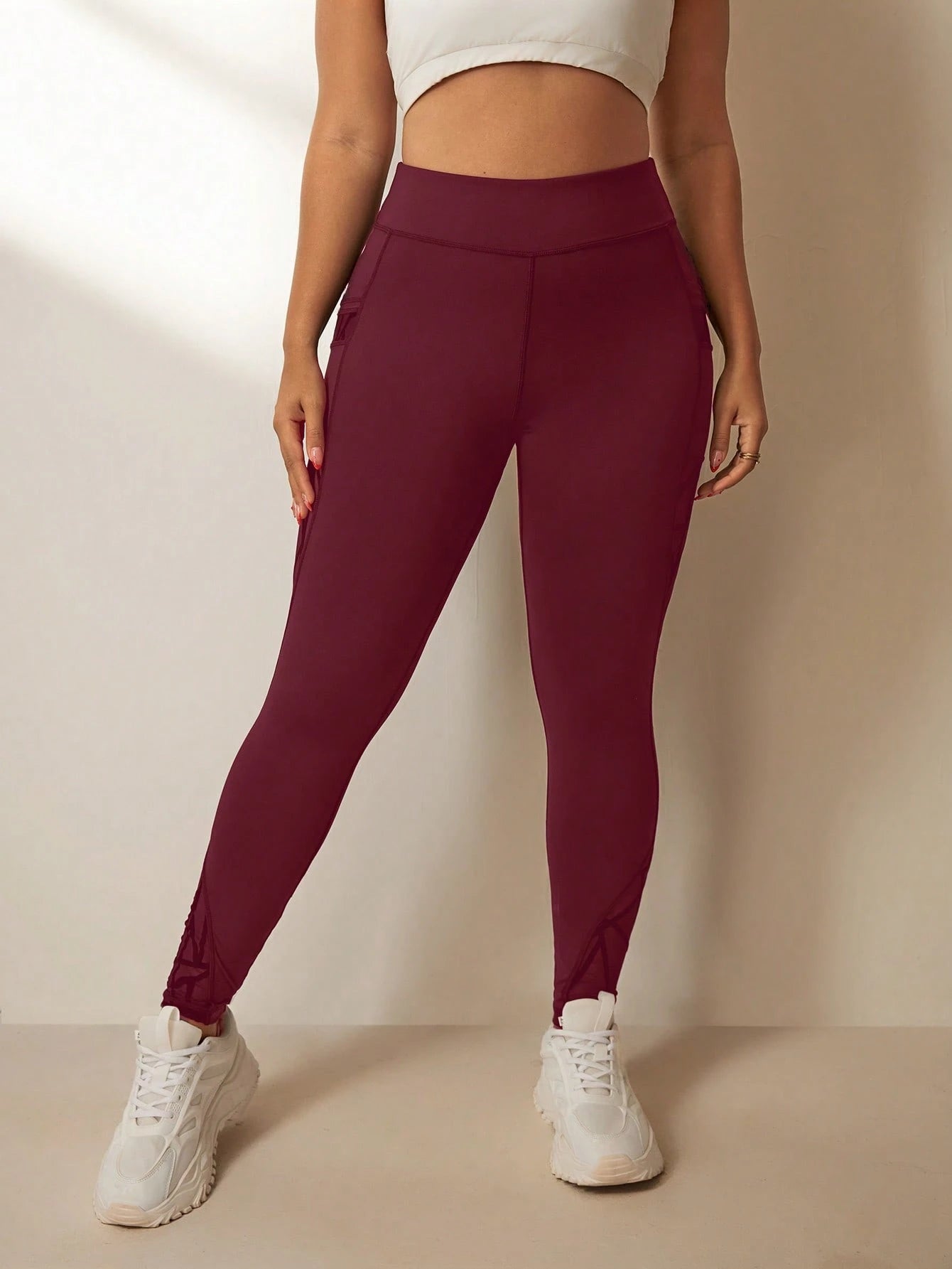 Rhythm Era Leggings Assimétricos Funcionais para Mulheres Plus Size, Ajuste Justo, Bolsos de Controle da Barriga, Tecido em Tela e Moletom, Calças Longas